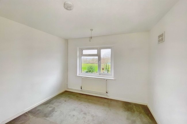 66b Glasshouse Lane, Exeter EX2 7BU 3