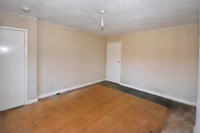 1 Shaw Bridge, Kiln Road, Shaw, Newbury, Berks, RG14 2EX 2