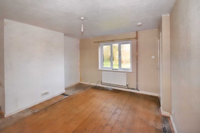 1 Shaw Bridge, Kiln Road, Shaw, Newbury, Berks, RG14 2EX 2