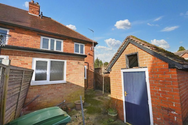 1 Shaw Bridge, Kiln Road, Shaw, Newbury, Berks, RG14 2EX 2