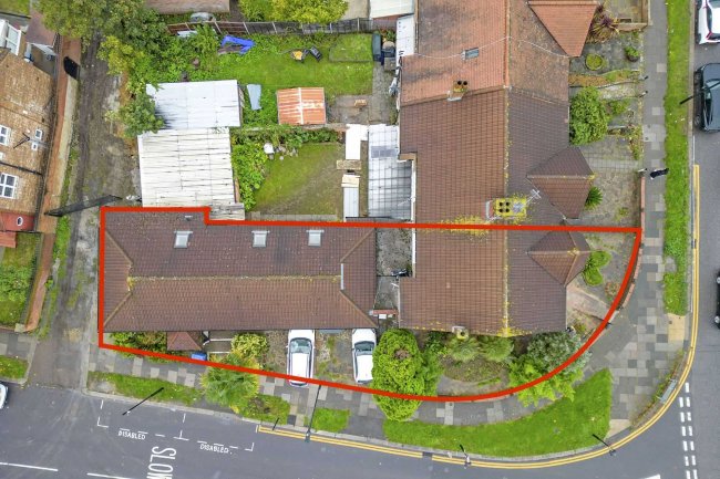 Connaught Surgery and 144 Hedge Lane, Palmers Green, London, N13 5ST 8