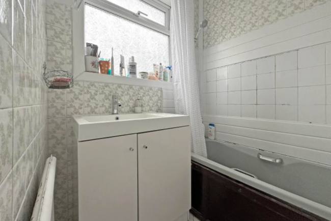 Connaught Surgery and 144 Hedge Lane, Palmers Green, London, N13 5ST 8