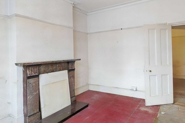 Ground Floor Flat, 257 South Park Road, Wimbledon, London SW19 8RY 3