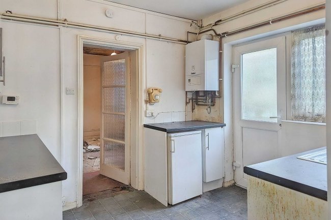 Ground Floor Flat, 257 South Park Road, Wimbledon, London SW19 8RY 3