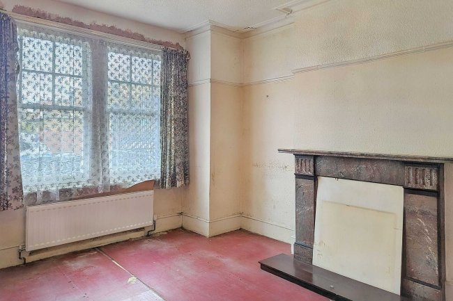 Ground Floor Flat, 257 South Park Road, Wimbledon, London SW19 8RY 3