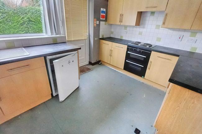 1 Woodlands Avenue, Cheddleton, Leek, ST13 7BY 10