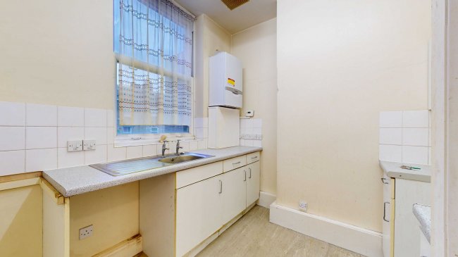 Flat B 153 Bravington Road, Maida Vale, London, W9 3AT 6