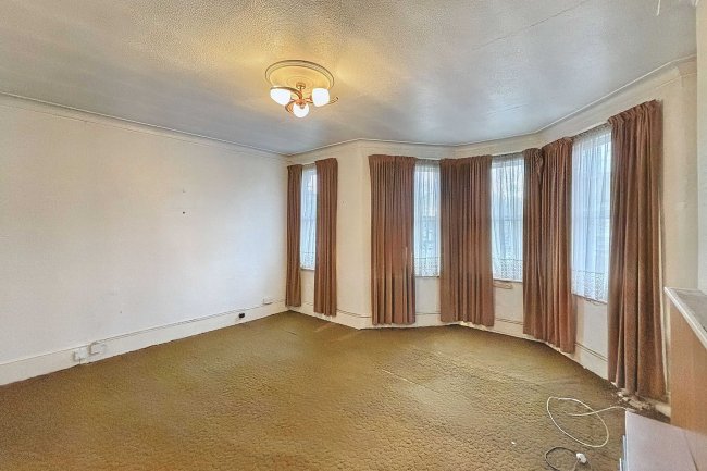 105 Carlingford Road, Tottenham, London, N15 3EJ 10