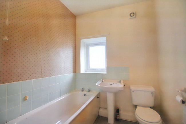 4 Lumsden Terrace, Catchgate, Stanley, County Durham, DH9 8EQ 9