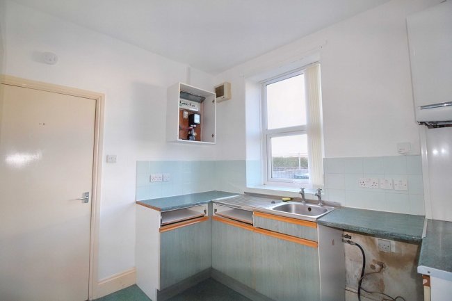 4 Lumsden Terrace, Catchgate, Stanley, County Durham, DH9 8EQ 9