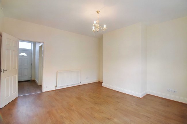 4 Lumsden Terrace, Catchgate, Stanley, County Durham, DH9 8EQ 9