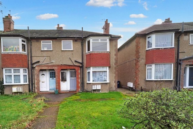 63A Reading Road, Northolt, UB5 4PH 9