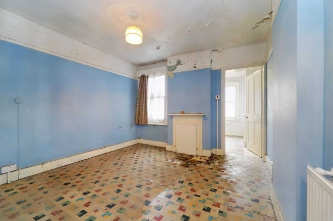 149 Wendover Road, Staines Upon Thames, Surrey, TW18 3DQ 9