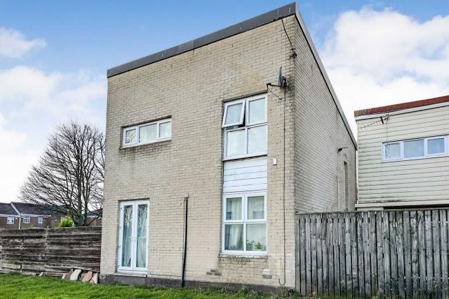 18 Braithwaite Road, Peterlee, County Durham, SR8 5LE 10