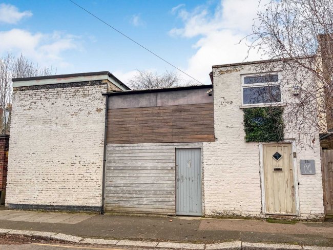 78B Effra Road, Wimbledon, London SW19 8PP 4