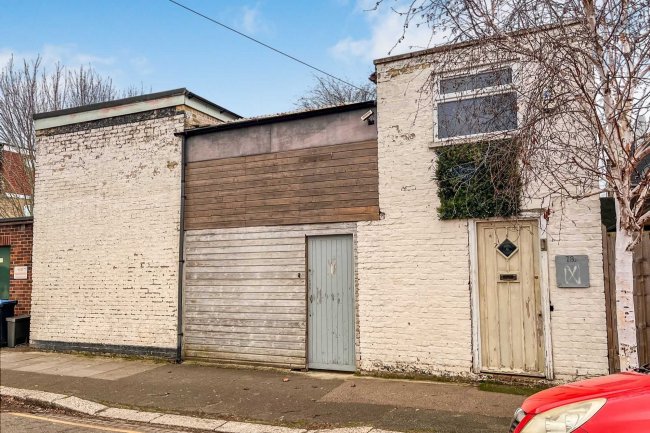 78B Effra Road, Wimbledon, London SW19 8PP 4