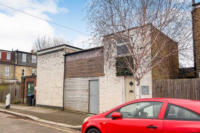 78B Effra Road, Wimbledon, London SW19 8PP 4