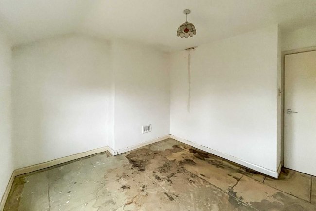 Flat C, 72 The Grove, Ealing, London W5 5LG 4