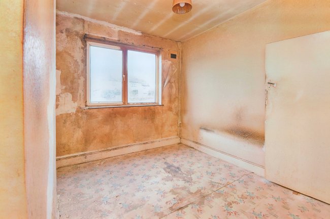 9 Cromwell Road, Bristol, BS5 7NA 5