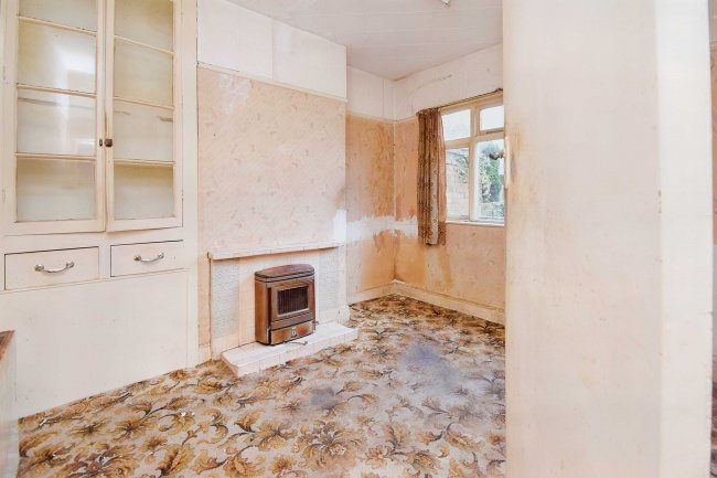 9 Cromwell Road, Bristol, BS5 7NA 5