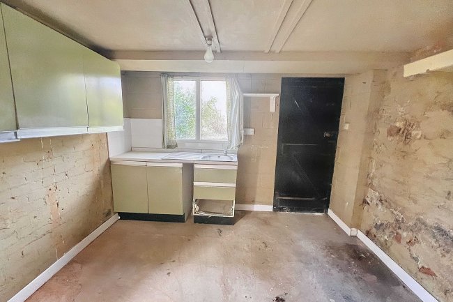 14 Field Lane, Chaddesden, Derby, DE21 4NG 6