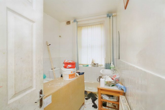 18 Havelock Street, Blackpool, FY1 4BN 6