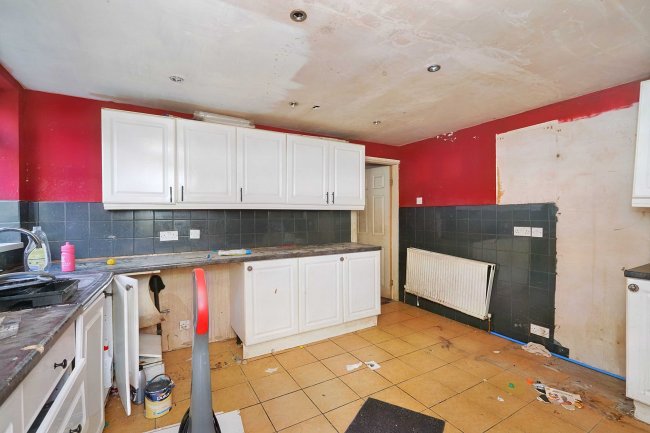 18 Havelock Street, Blackpool, FY1 4BN 6