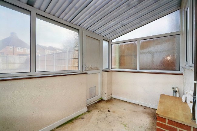 17 Spring Close, Castle Gresley, Swadlincote DE11 9LQ 10