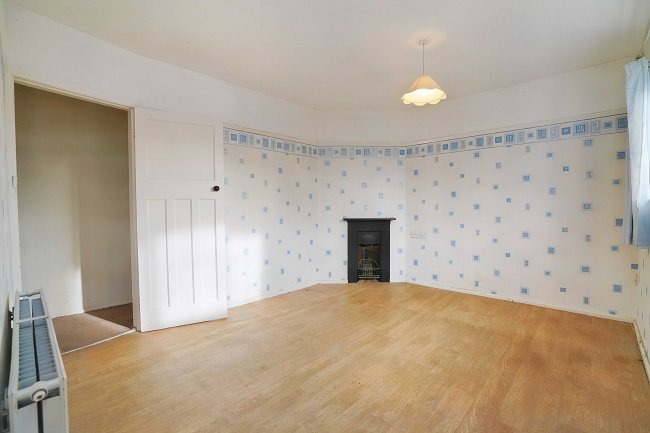 17 Spring Close, Castle Gresley, Swadlincote DE11 9LQ 10