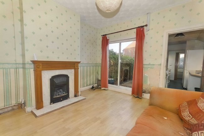 28 Washbrook Road, Rushden, Northamptonshire, NN10 9UX 7