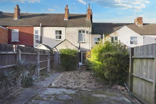 28 Washbrook Road, Rushden, Northamptonshire, NN10 9UX 7