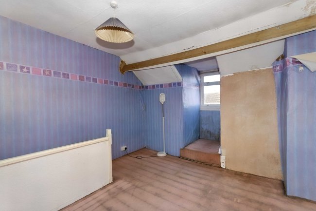 28 Washbrook Road, Rushden, Northamptonshire, NN10 9UX 7