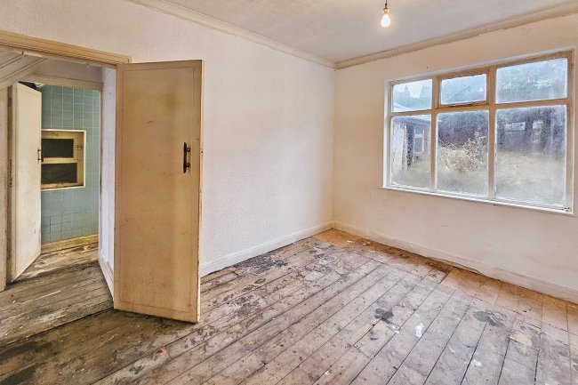 183 Layton Road, Blackpool, Lancashire, FY3 8ES 4