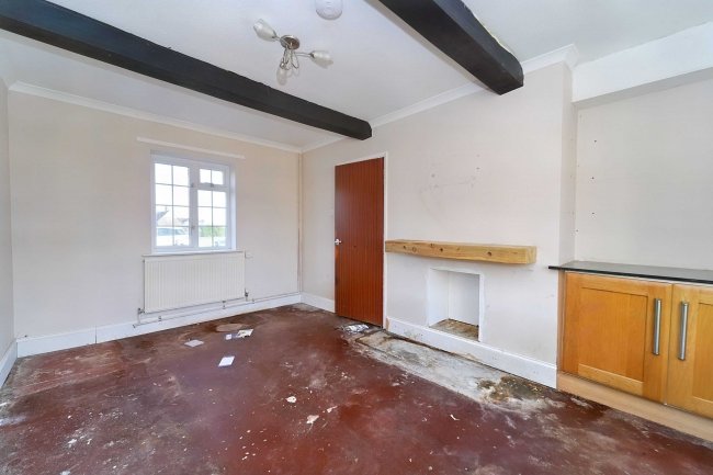 29 Malthouse Square, Beaconsfield, Buckinghamshire, HP9 2LD 10