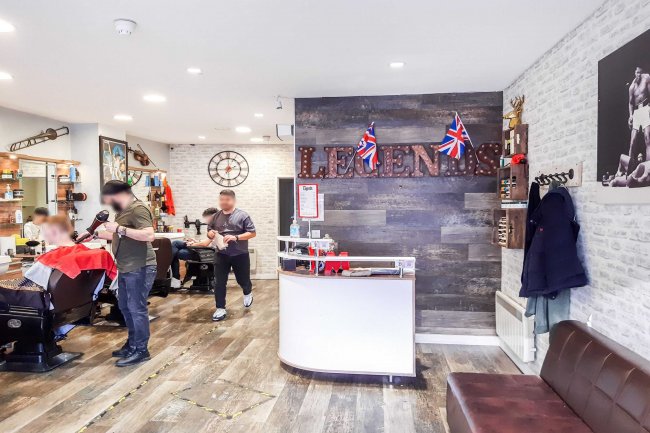 24 - 26 The Broadway, Newbury, Berkshire RG14 1AU 9