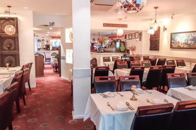 24 - 26 The Broadway, Newbury, Berkshire RG14 1AU 9