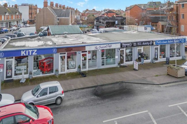 23-25 Crescent Rd, Felixstowe, IP11 7PD 7