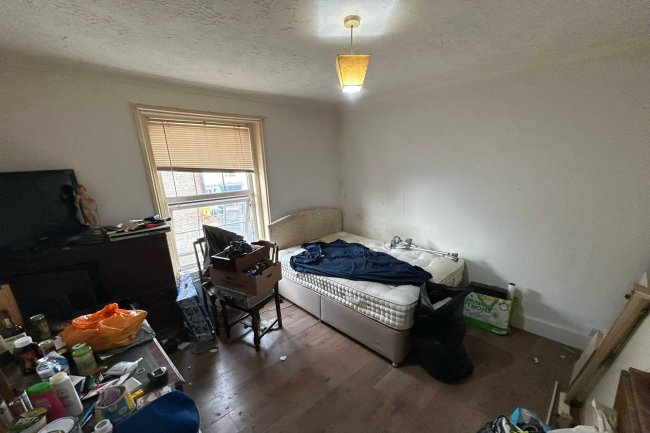 1-2 Pier Road, Littlehampton, BN17 5BA 7