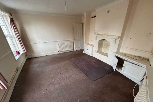 1-2 Pier Road, Littlehampton, BN17 5BA 7