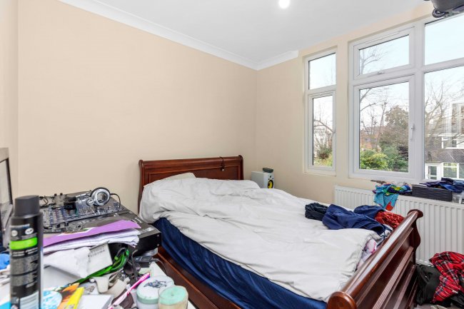 31-33 Park Road, Teddington, TW11 0AB 9