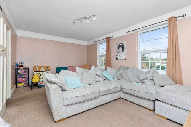 204 - 206 Barnett Wood Lane, Ashtead, KT21 2DB 10