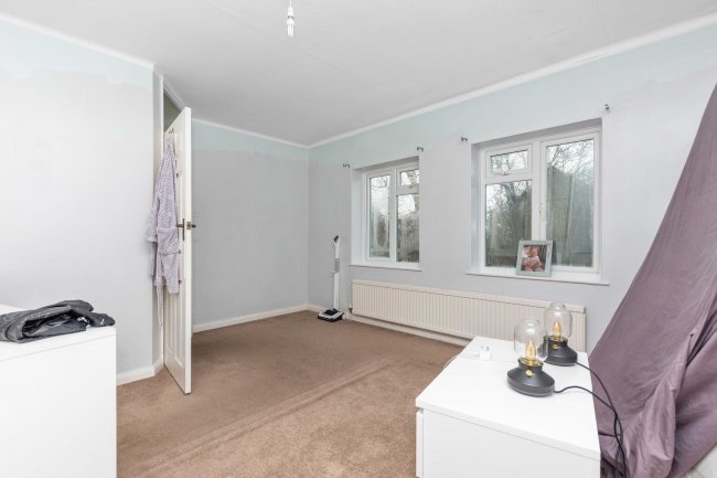 204 - 206 Barnett Wood Lane, Ashtead, KT21 2DB 10