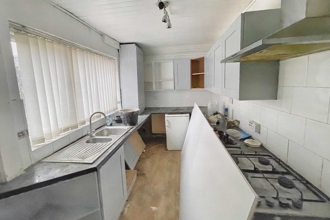 44 Sunbury Road, Anfield, Liverpool L4 2TT 7