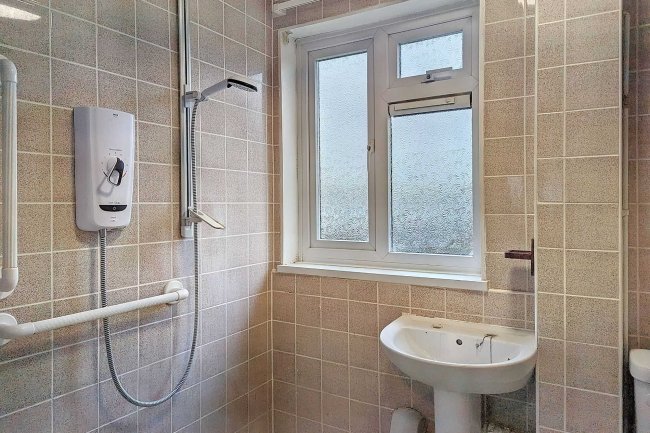 206 Maiden Lane, Dartford, DA1 4PT 5