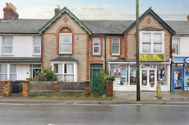 93 Abbotsbury Road, Weymouth, Dorset, DT4 0JU 5