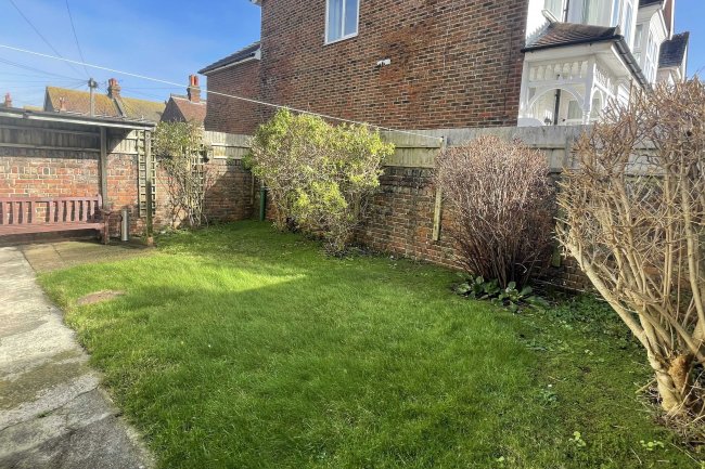 The Cottage, 1 Redoubt Road, Eastbourne, East Sussex, BN22 7DL 1