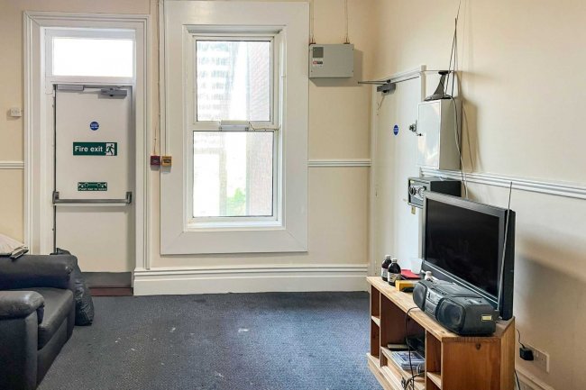 94 Bouverie Road West, Folkestone, Kent, CT20 2PP 2