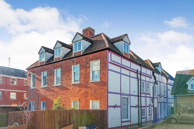 Flats 2, 3, 4, 5, 6, The Red House, Colchester Road, Halstead CO9 2FB 8