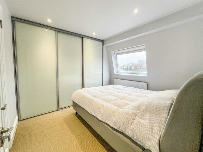 24A Kenyon Street, London, SW6 6LD 5