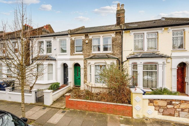 14 Birkbeck Grove, Ealing, London, W3 7QD 9